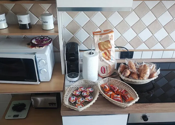 Love Home Apartament Near The Airport